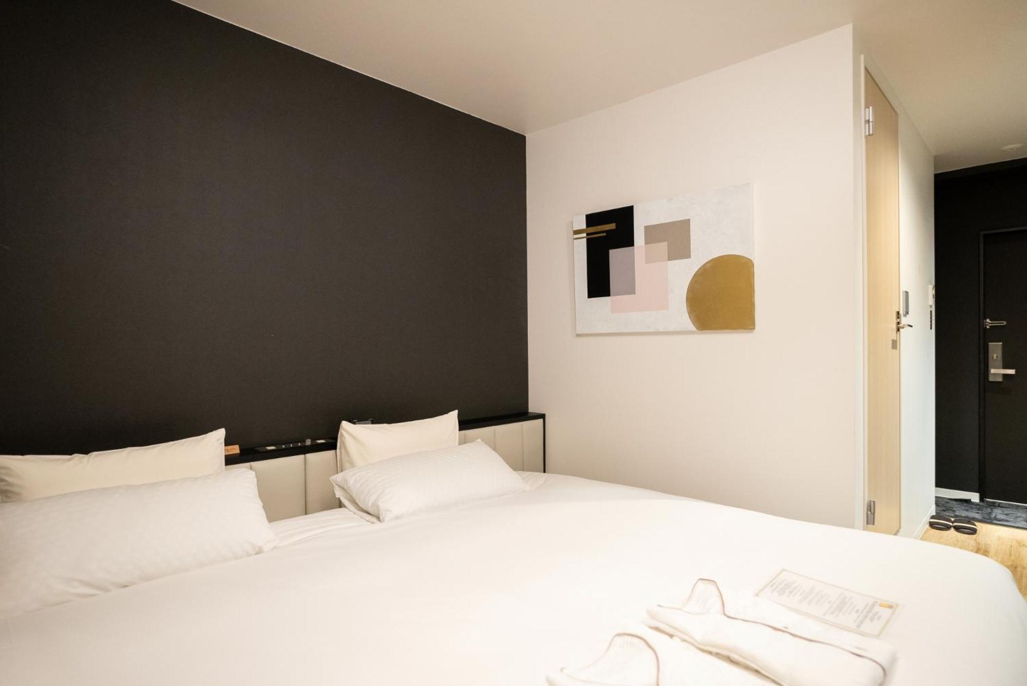 Hotel Cordia Osaka Exterior photo